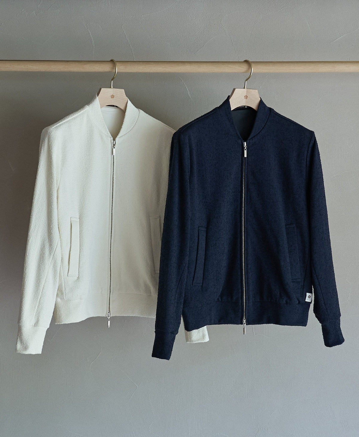 Blouson – AUXCA. DESIGN ONLINE STORE