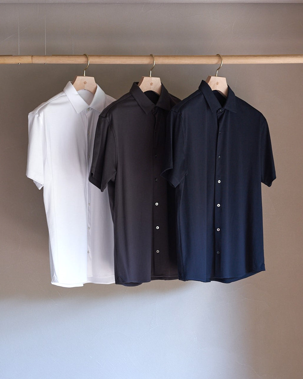 Shirt – AUXCA. DESIGN ONLINE STORE