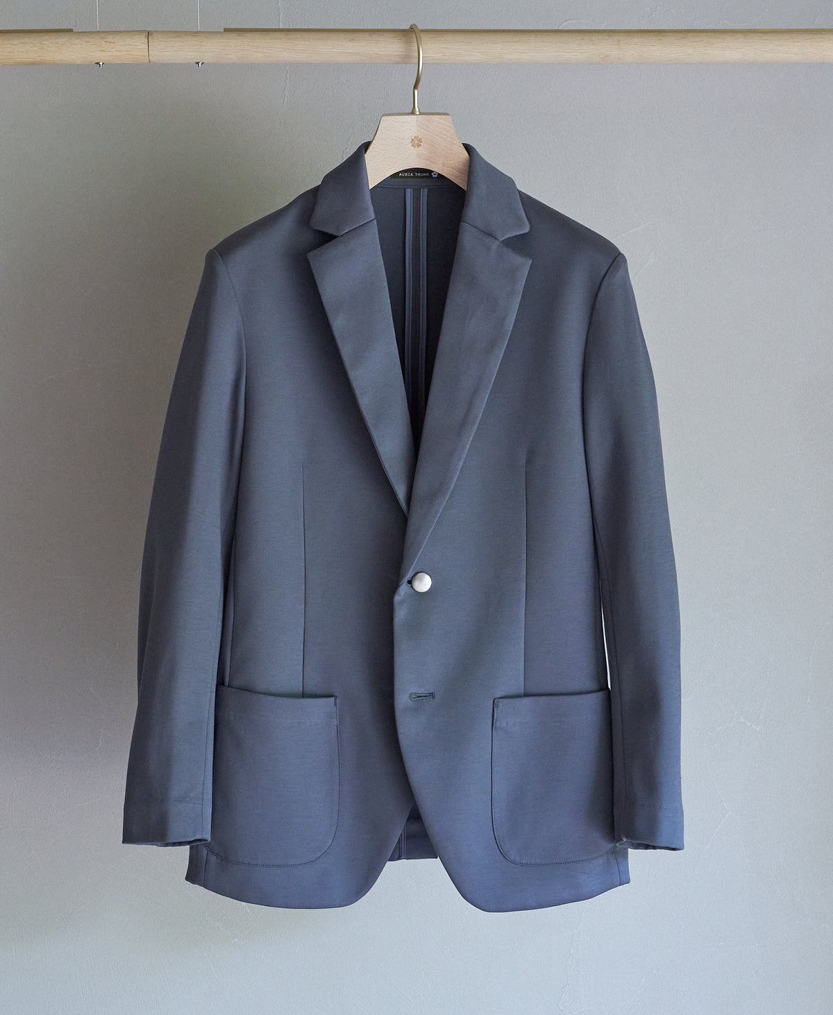 Jacket – AUXCA. DESIGN ONLINE STORE