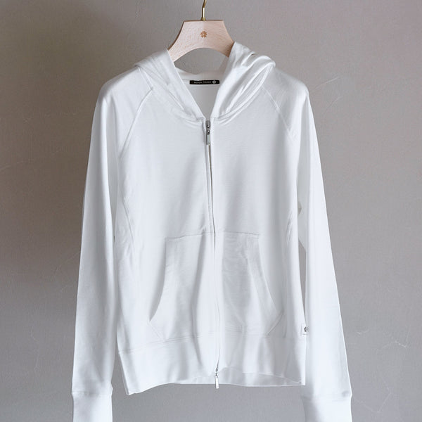 AUXCA TRUNK 黒 フード付き パーカー Brilla per il gusto AUXCA.TRUNK / Brilla per il gusto zip-up
