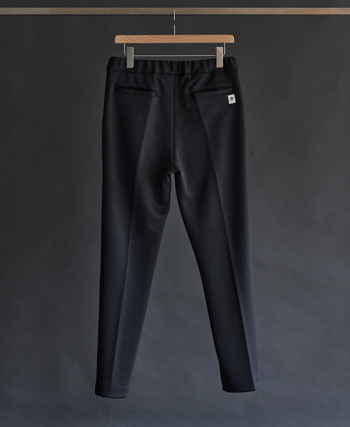 美品 AUXCA.TRUNK ドライコットンセンターシームボトム 美品 AUXCA.TRUNK ドライコットンセンターシームボトム 美品 AUXCA