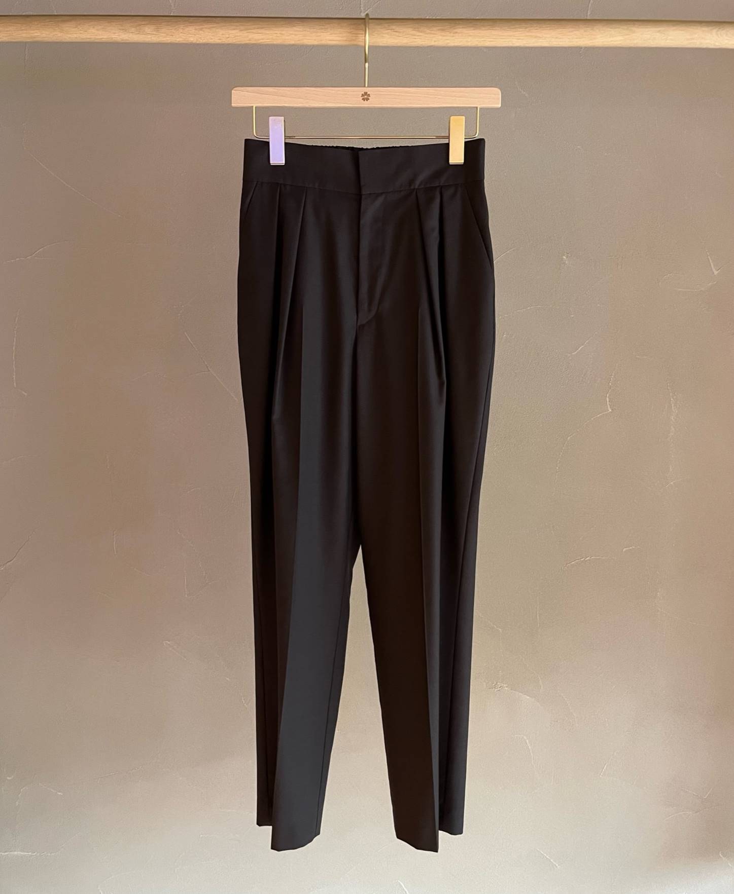 AL-6106/Cashmere Silk-Tapered Pants_1 – AUXCA. DESIGN ONLINE STORE